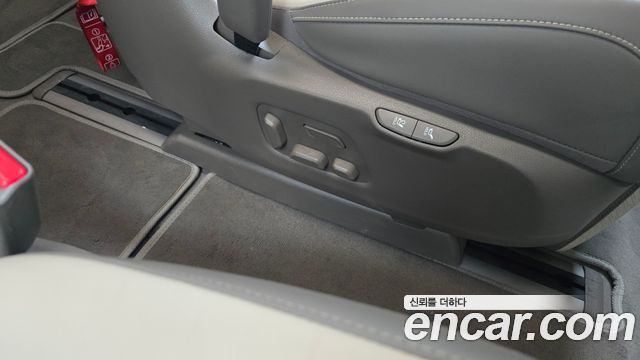 Kia Canival 2024 — photo 33