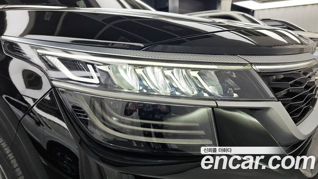 Kia Seltos 2021 — photo 8