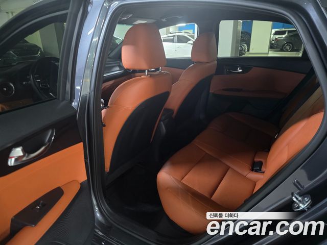 Kia K3 2024 — photo 7