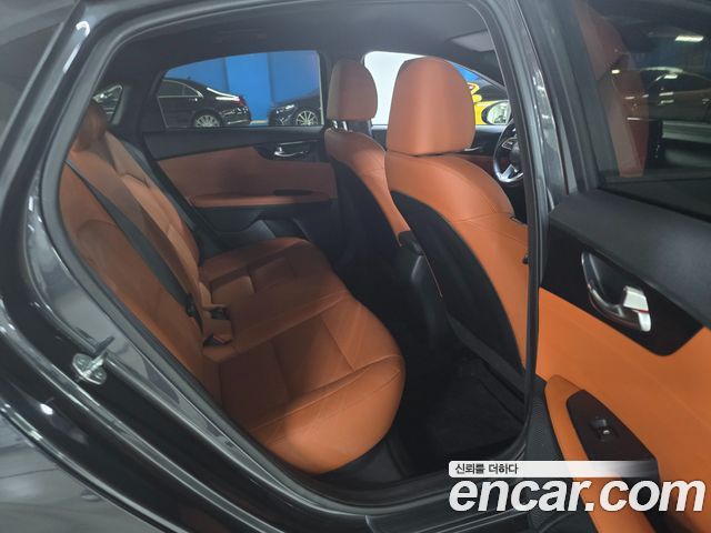 Kia K3 2024 — photo 9