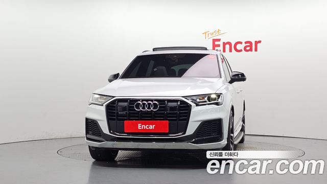 Audi Q7 2022 — photo 3