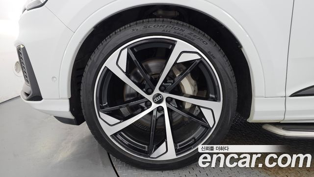 Audi Q7 2022 — photo 5