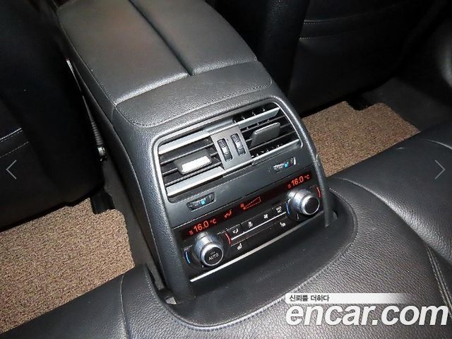 BMW 6-Series 2015 — photo 16
