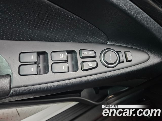 Hyundai Sonata 2014 — photo 15