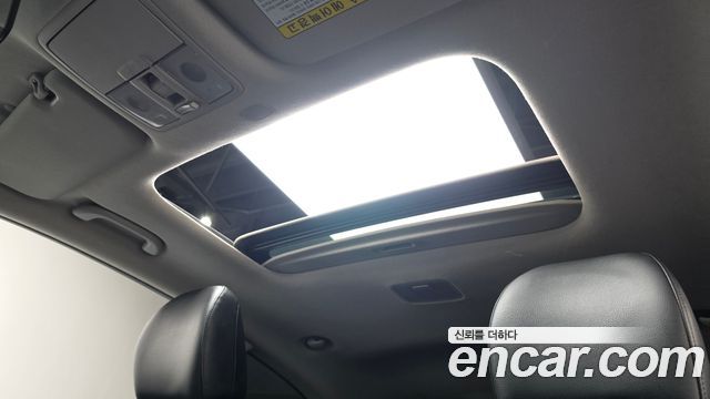 Kia K3 2015 — photo 18