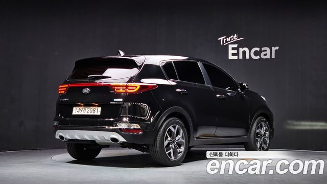Kia Sportage 2019 — photo 2