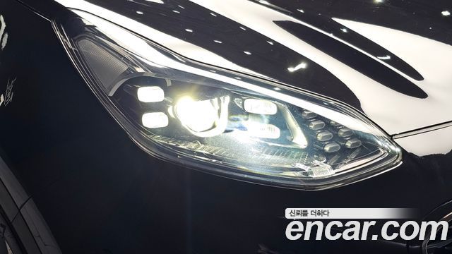Kia Sportage 2019 — photo 8