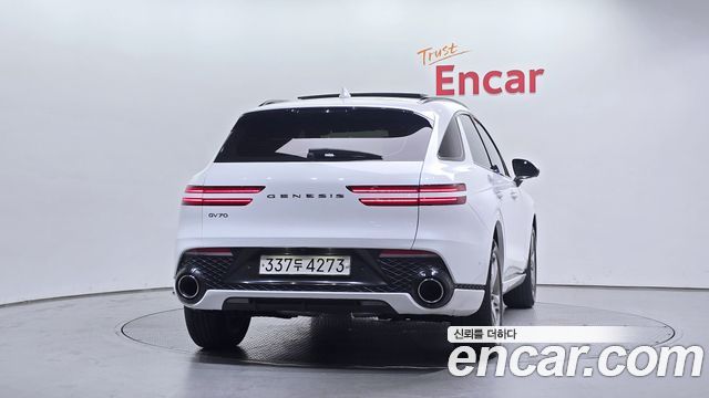 Genesis GV70 2021 — photo 4