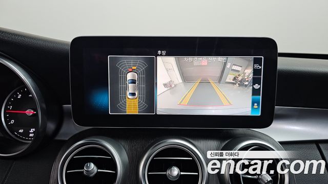 Mercedes-Benz C-Class 2019 — photo 15