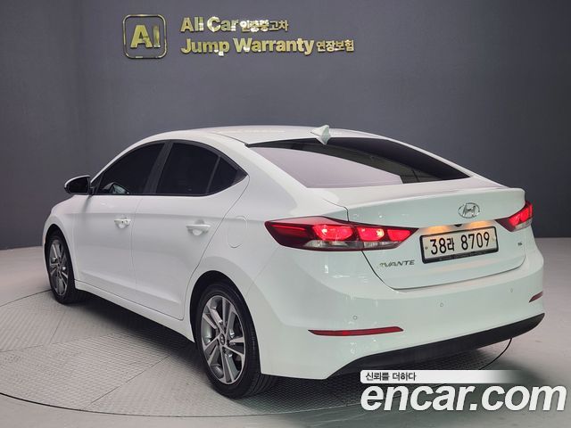 Hyundai AVANTE 2018 — photo 6