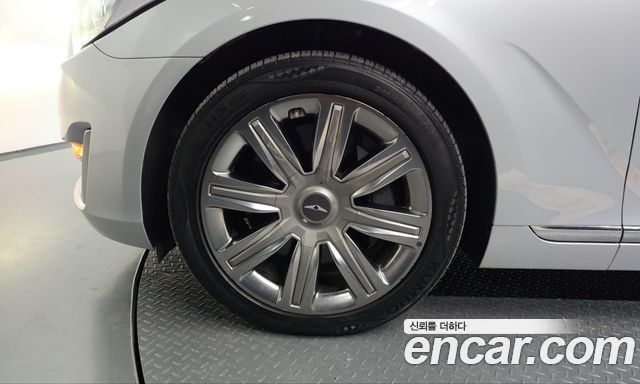 Genesis EQ900 2017 — photo 5