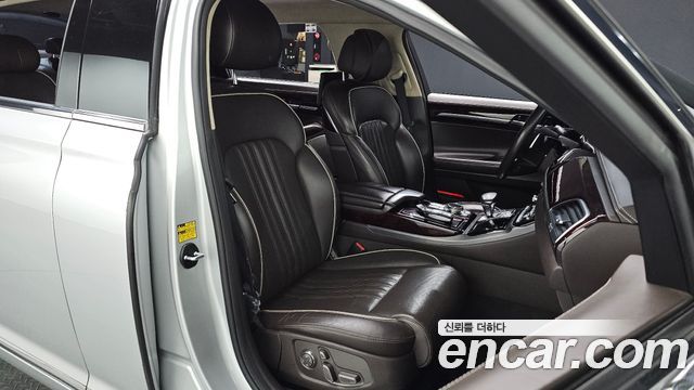Genesis EQ900 2017 — photo 13