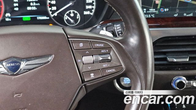 Genesis EQ900 2017 — photo 24