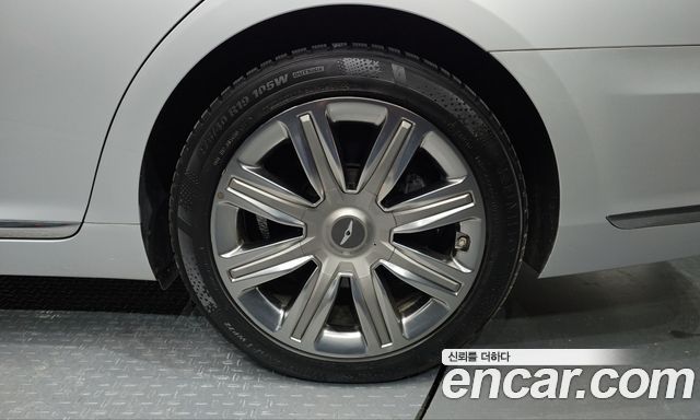 Genesis EQ900 2017 — photo 7