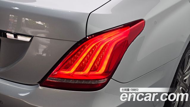Genesis EQ900 2017 — photo 9