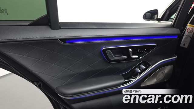Mercedes-Benz S-Class 2023 — photo 15