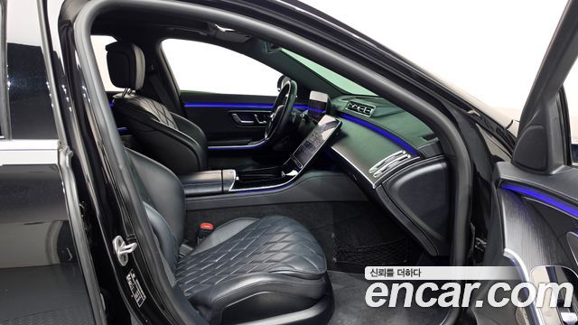 Mercedes-Benz S-Class 2023 — photo 16