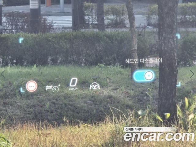 Mercedes-Benz E-Class 2024 — photo 8