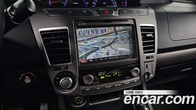 KG Mobility KORANDO 2017 — photo 21