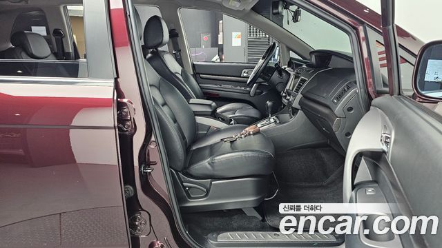 KG Mobility KORANDO 2017 — photo 16