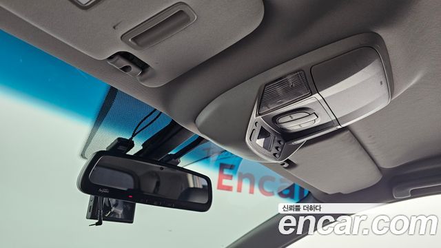 KG Mobility KORANDO 2017 — photo 32