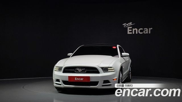 Ford Mustang 2014 — photo 3