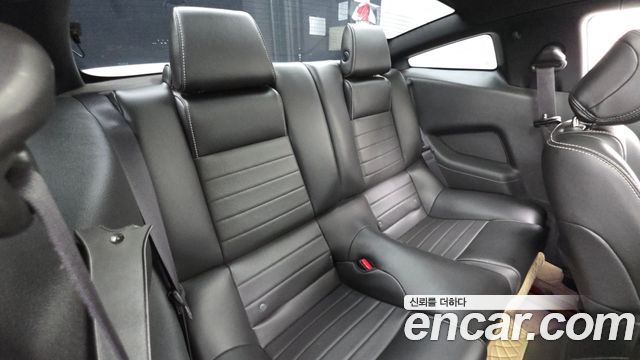 Ford Mustang 2014 — photo 12
