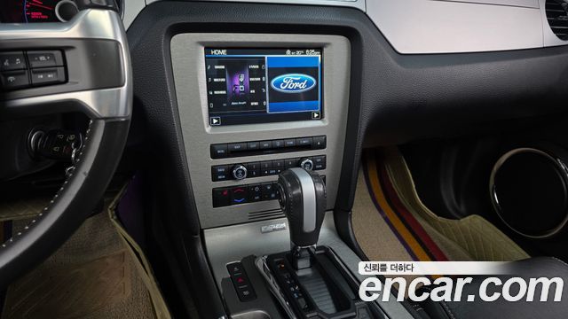 Ford Mustang 2014 — photo 14