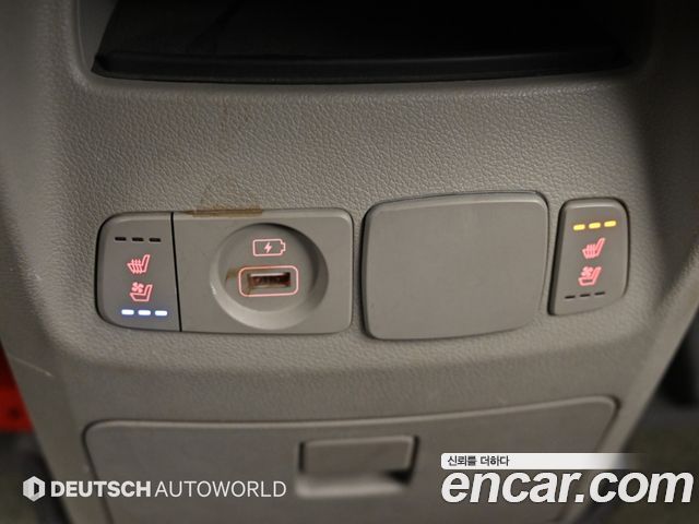 Kia Canival 2020 — photo 16
