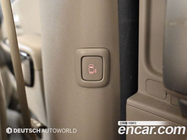 Kia Canival 2020 — photo 17