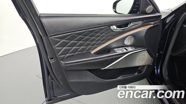 Kia K9 2022 — photo 14