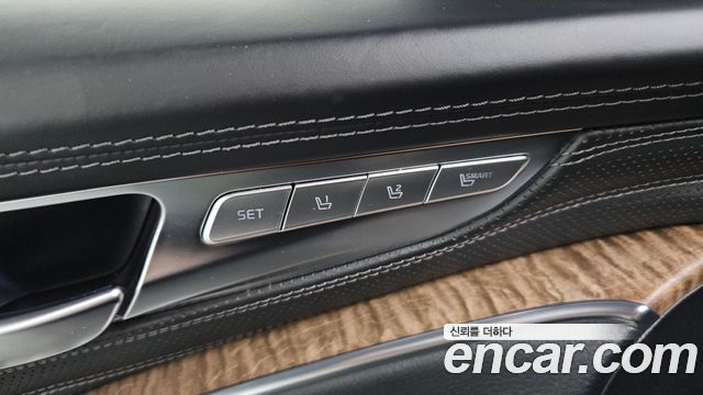 Kia K9 2022 — photo 29