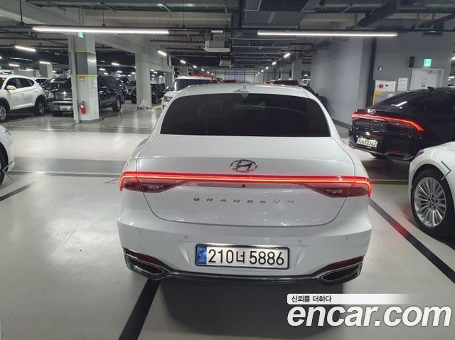Hyundai Grandeur 2023 — photo 3