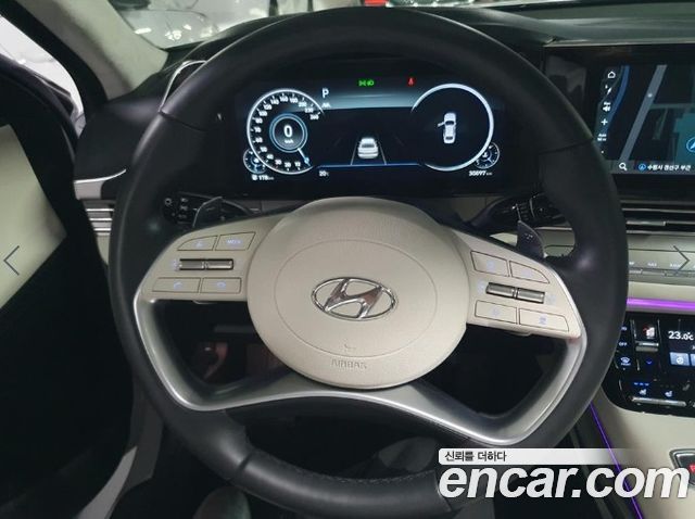 Hyundai Grandeur 2023 — photo 9