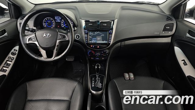 Hyundai Accent 2015 — photo 7