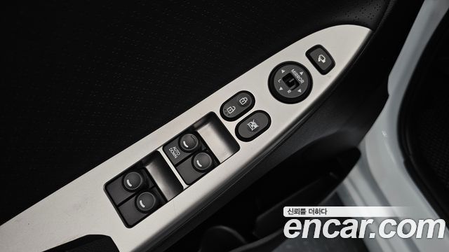 Hyundai Accent 2015 — photo 13