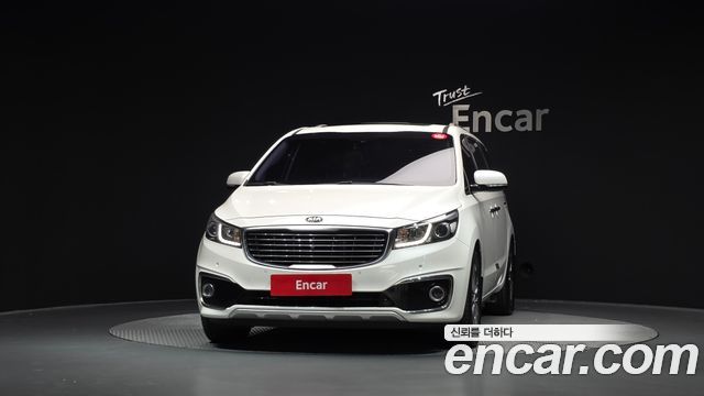 Kia Canival 2016 — photo 3