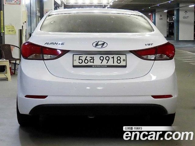 Hyundai AVANTE 2014 — photo 6