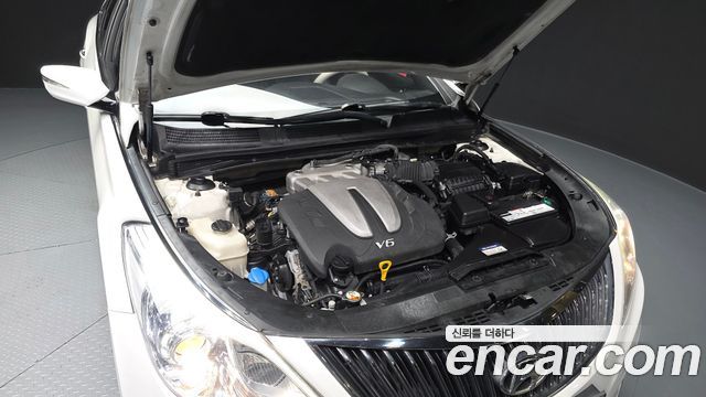 Hyundai Grandeur 2012 — photo 6