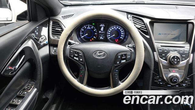 Hyundai Grandeur 2012 — photo 19