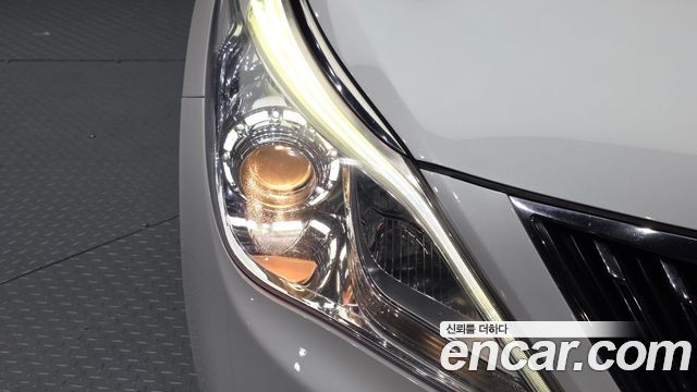 Hyundai Grandeur 2012 — photo 8