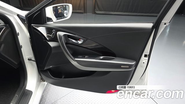 Hyundai Grandeur 2012 — photo 14