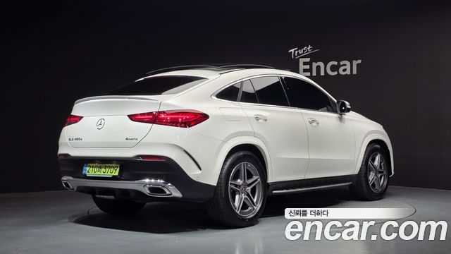 Mercedes-Benz GLE-Class 2026 — photo 2