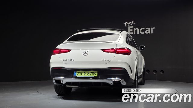 Mercedes-Benz GLE-Class 2026 — photo 4