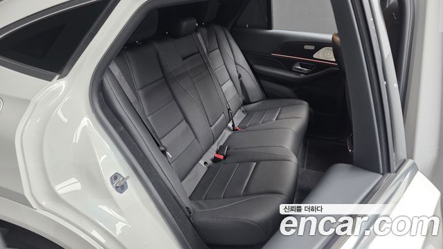 Mercedes-Benz GLE-Class 2026 — photo 17