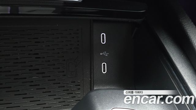 Mercedes-Benz GLE-Class 2026 — photo 18
