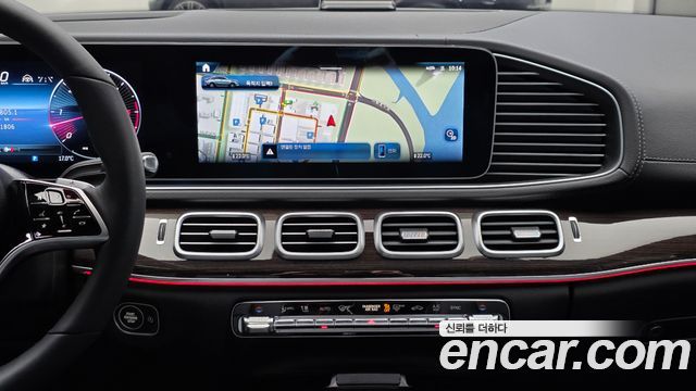 Mercedes-Benz GLE-Class 2026 — photo 19