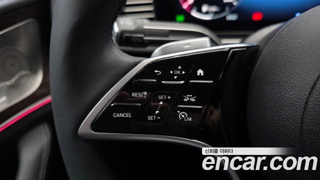 Mercedes-Benz GLE-Class 2026 — photo 24