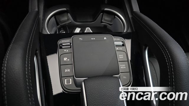 Mercedes-Benz GLE-Class 2026 — photo 27