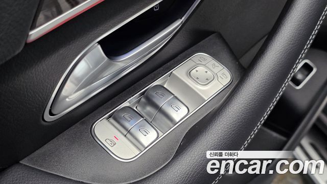 Mercedes-Benz GLE-Class 2026 — photo 38
